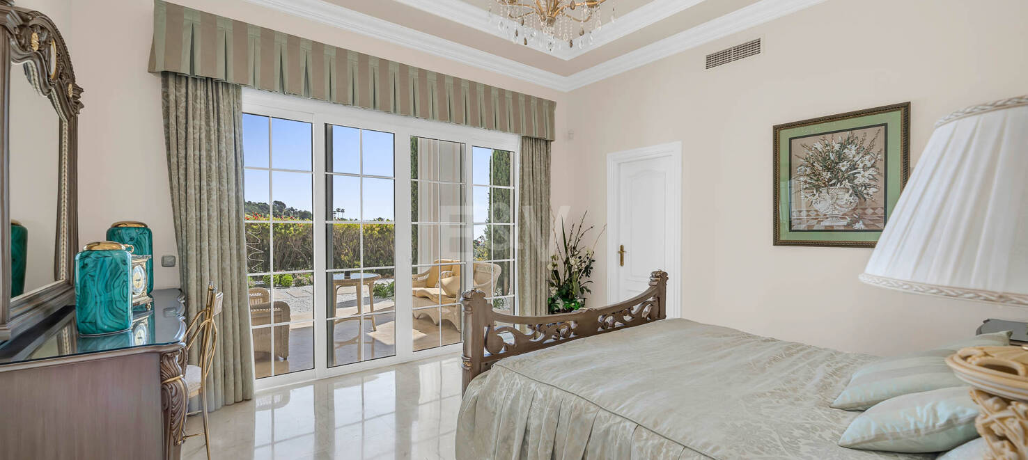 Exquise 5 chambres avec vue imprenable sur la mer à La Zagaleta