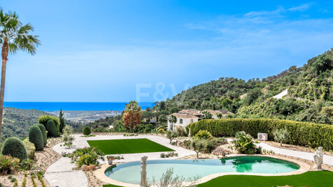 Exquisite 5-Bedroom Mansion with Breathtaking Sea Views in La Zagaleta