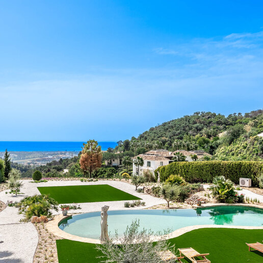 Exquisite 5-Bedroom Mansion with Breathtaking Sea Views in La Zagaleta