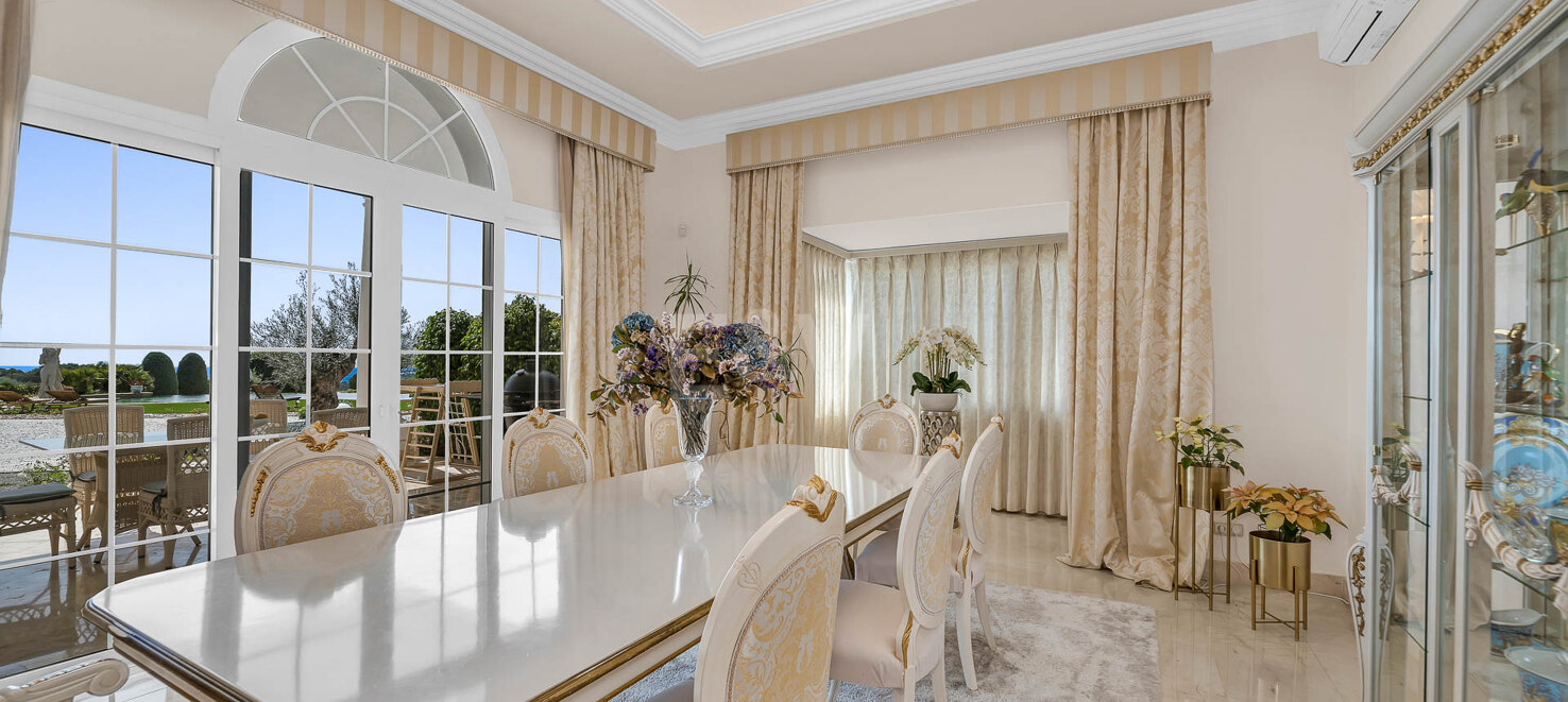 Exquisite 5-Bedroom Mansion with Breathtaking Sea Views in La Zagaleta