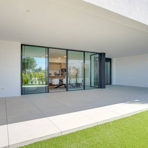 Lyx modern lägenhet i Cabopino i prestigefyllt komplex