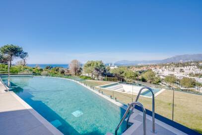 Lyx modern lägenhet i Cabopino i prestigefyllt komplex