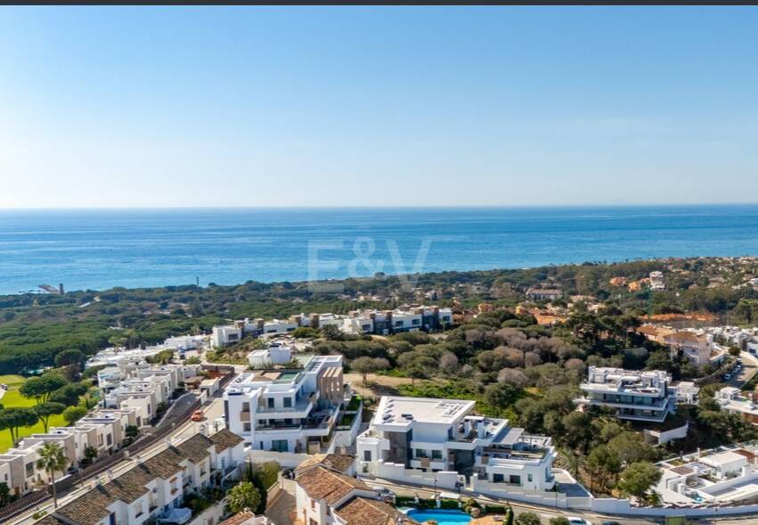 Lyx modern lägenhet i Cabopino i prestigefyllt komplex