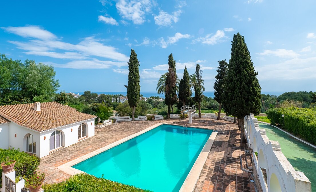 Exceptional Investment Opportunity on Marbella’s Golden Mile