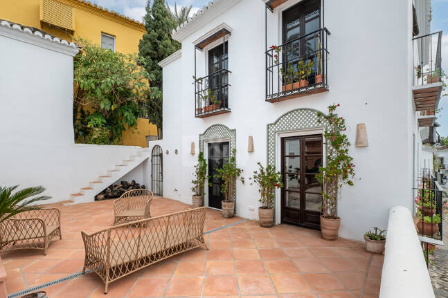 Largest and Most Unique Property in Lomas Pueblo