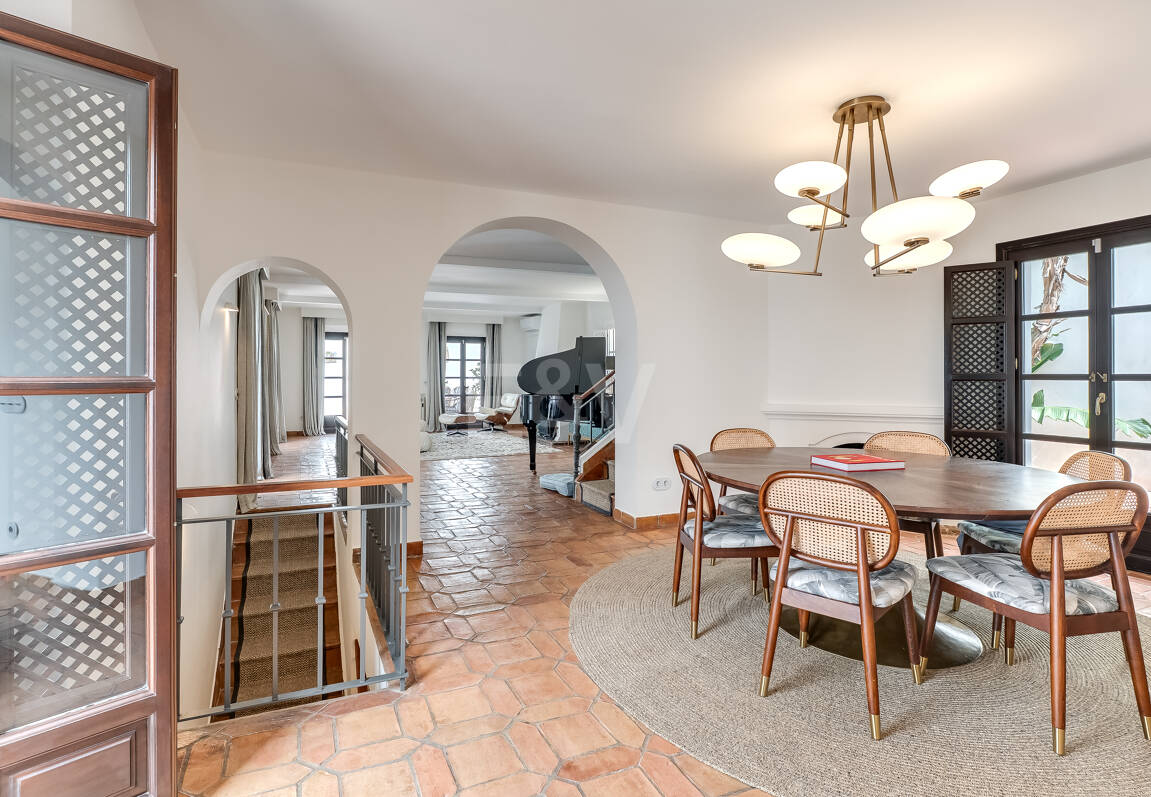 Largest and Most Unique Property in Lomas Pueblo