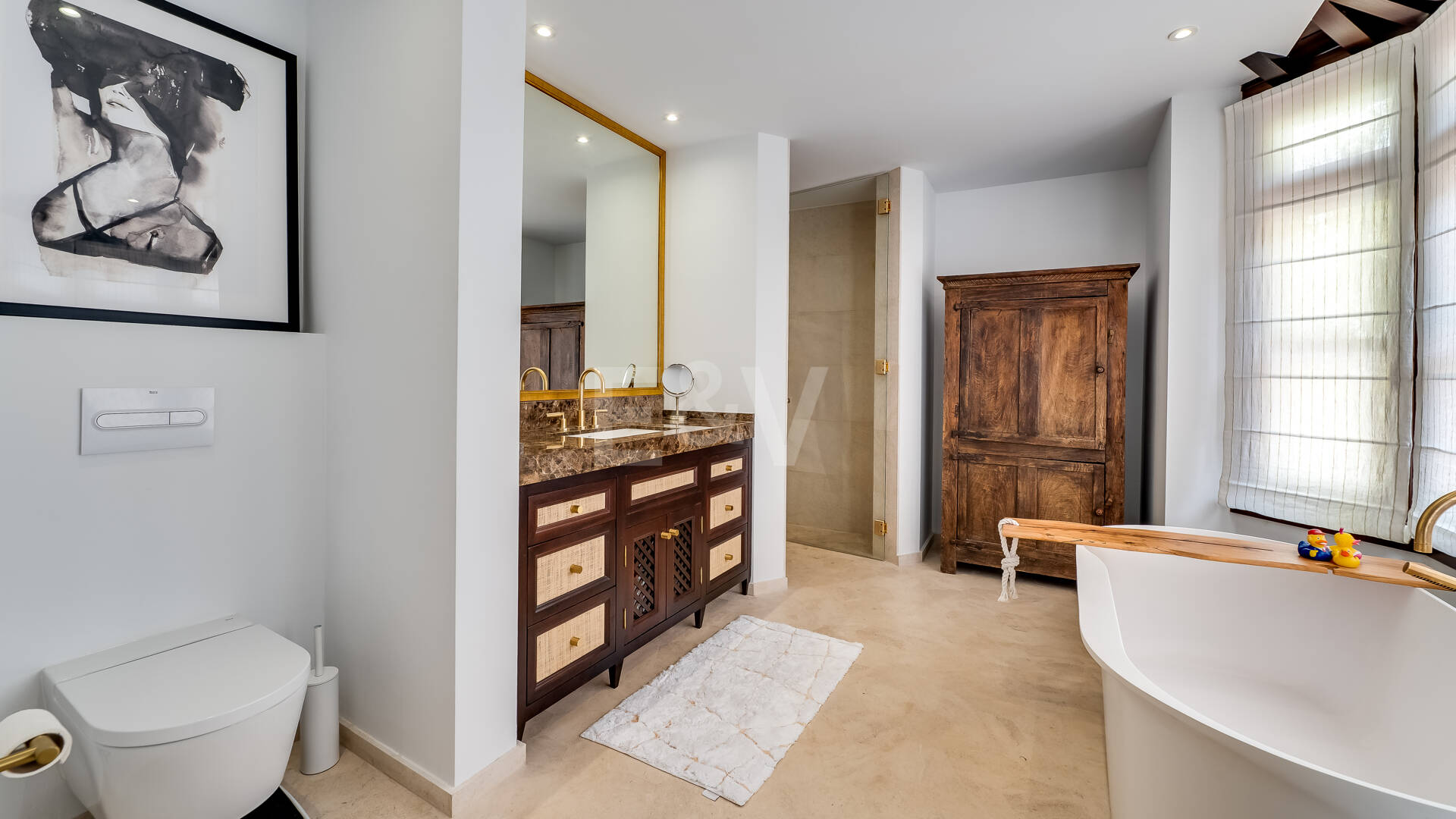 Largest and Most Unique Property in Lomas Pueblo