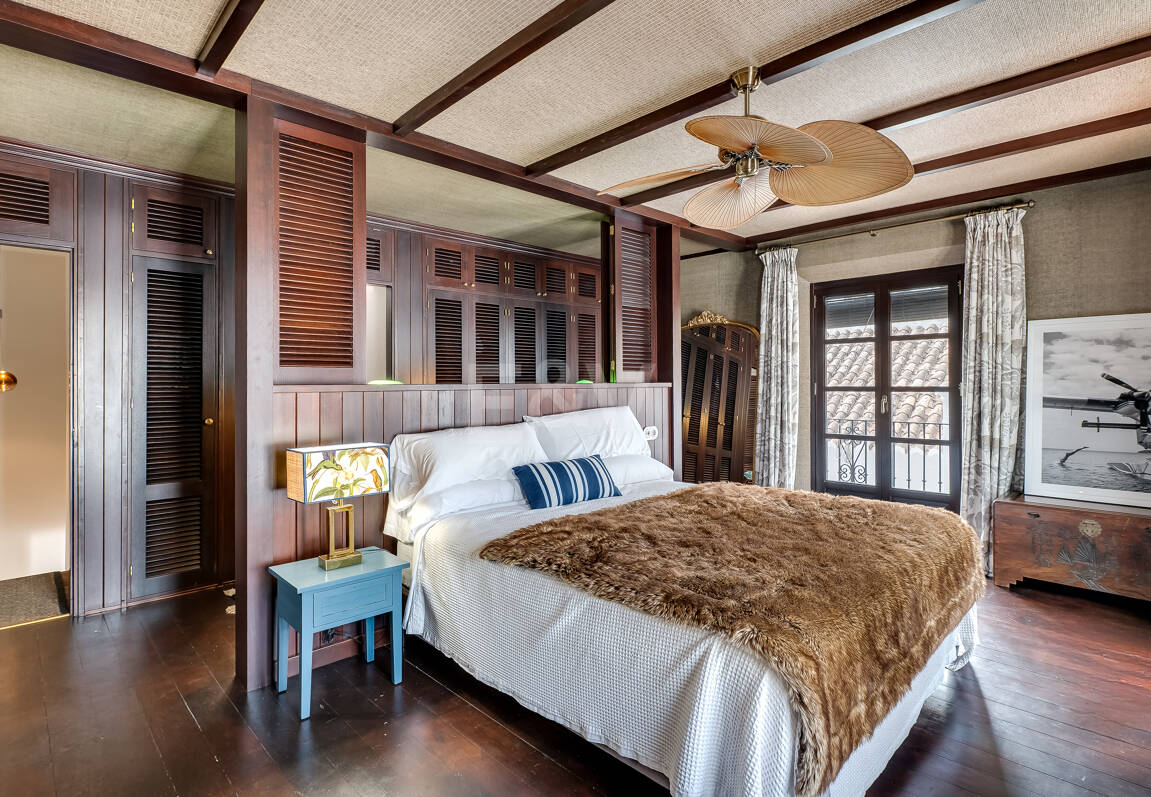 Largest and Most Unique Property in Lomas Pueblo