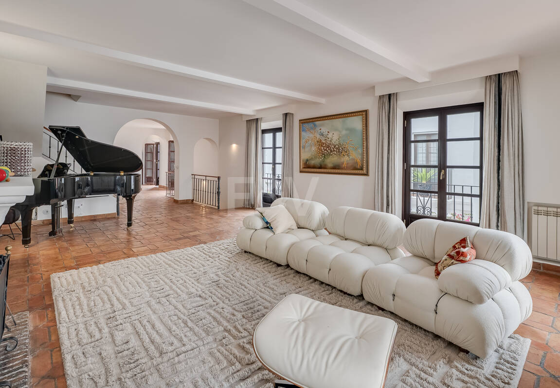 Largest and Most Unique Property in Lomas Pueblo