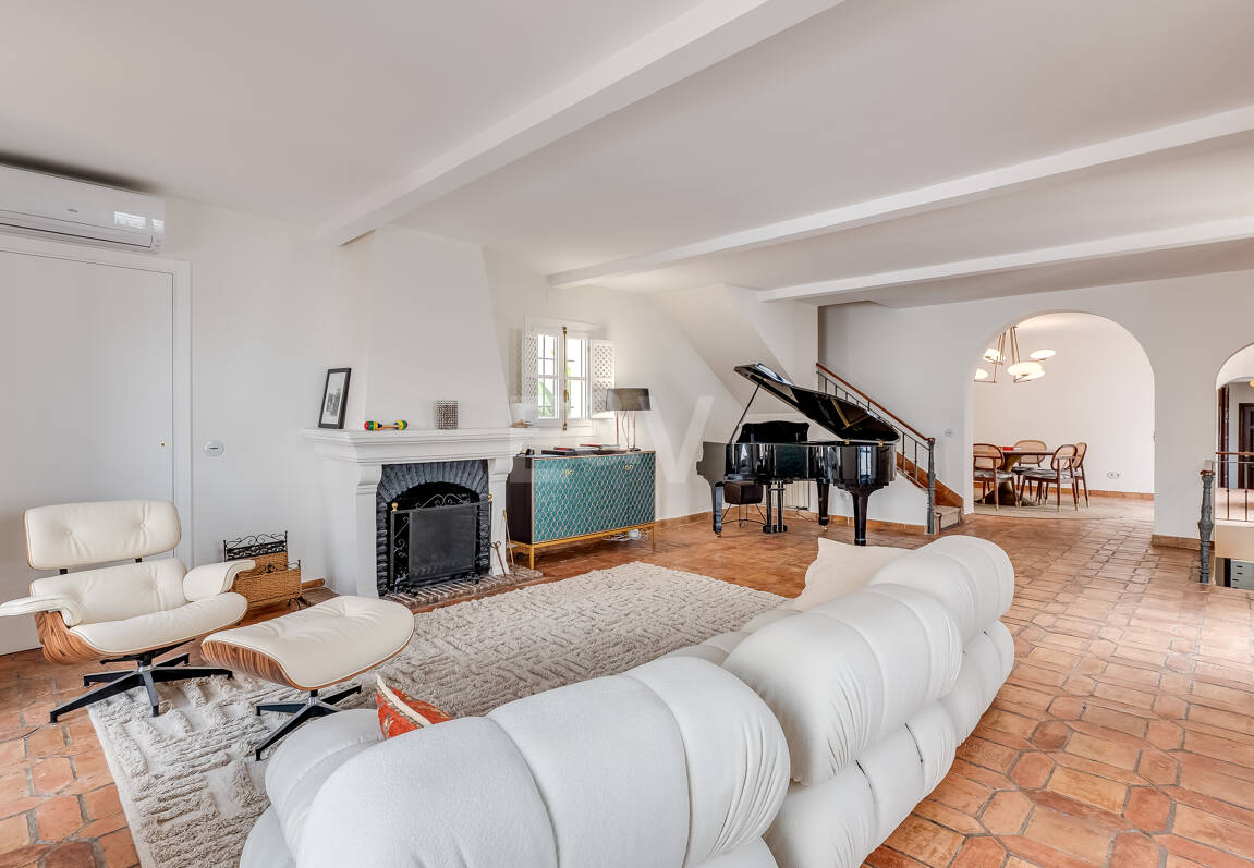 Largest and Most Unique Property in Lomas Pueblo