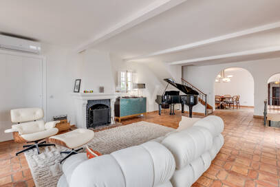 Largest and Most Unique Property in Lomas Pueblo