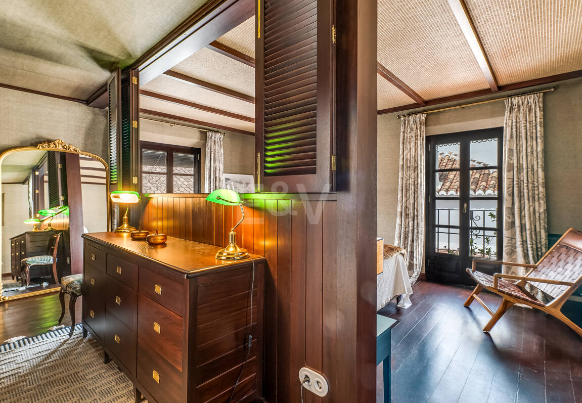 Largest and Most Unique Property in Lomas Pueblo