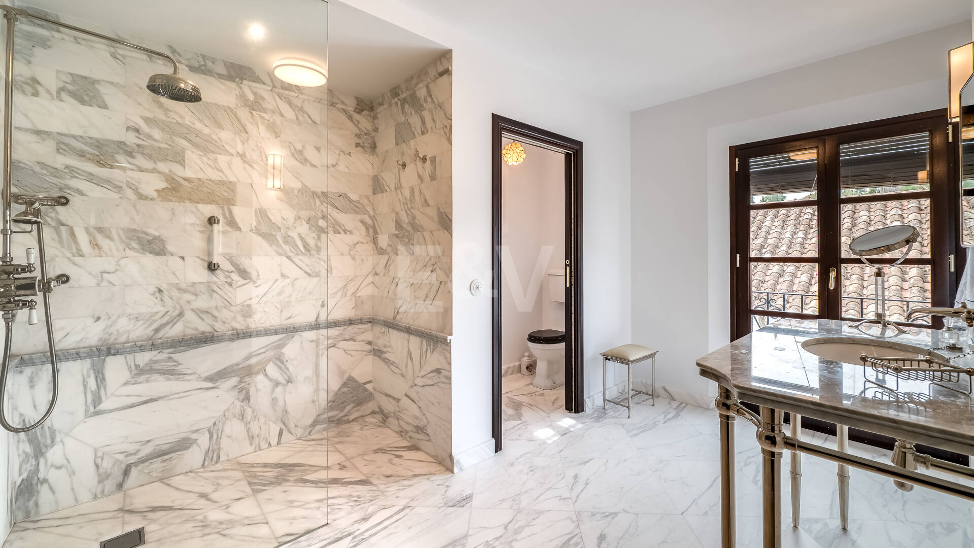 Largest and Most Unique Property in Lomas Pueblo