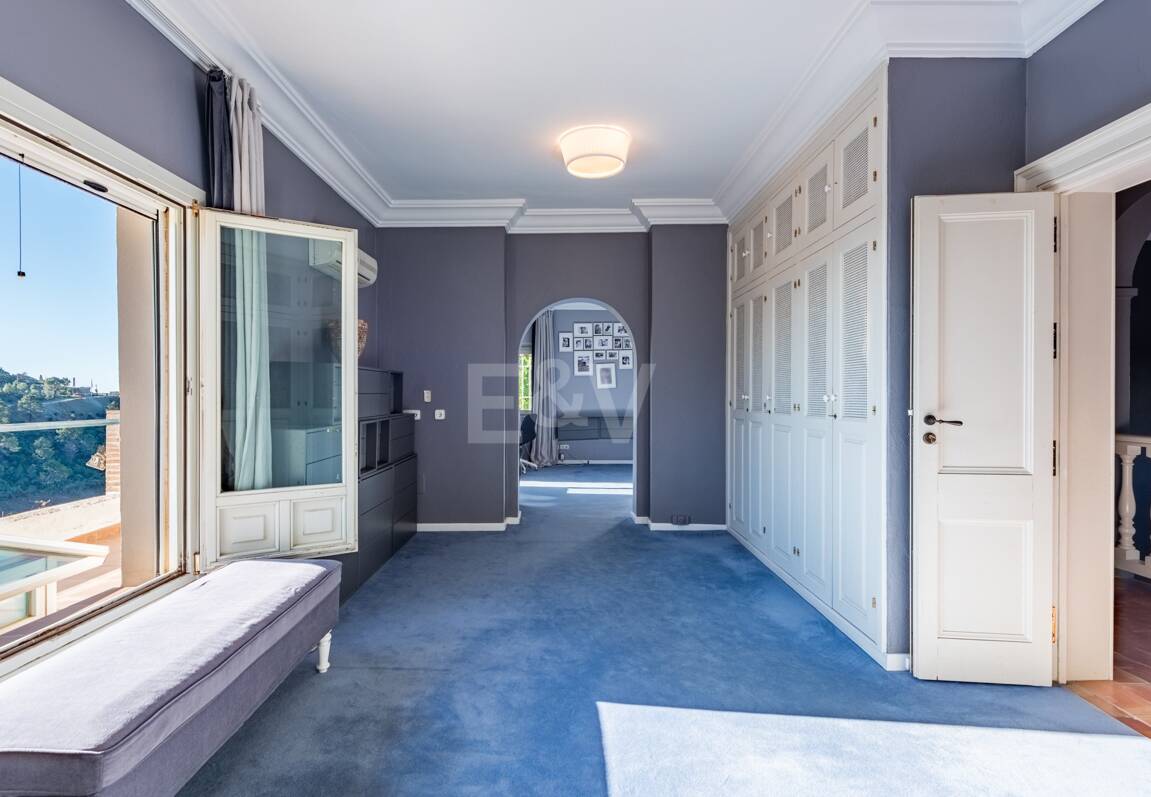 Elegante Villa im privaten mediterranen Refugium El Madroñal