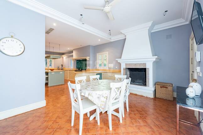 Elegante Villa im privaten mediterranen Refugium El Madroñal