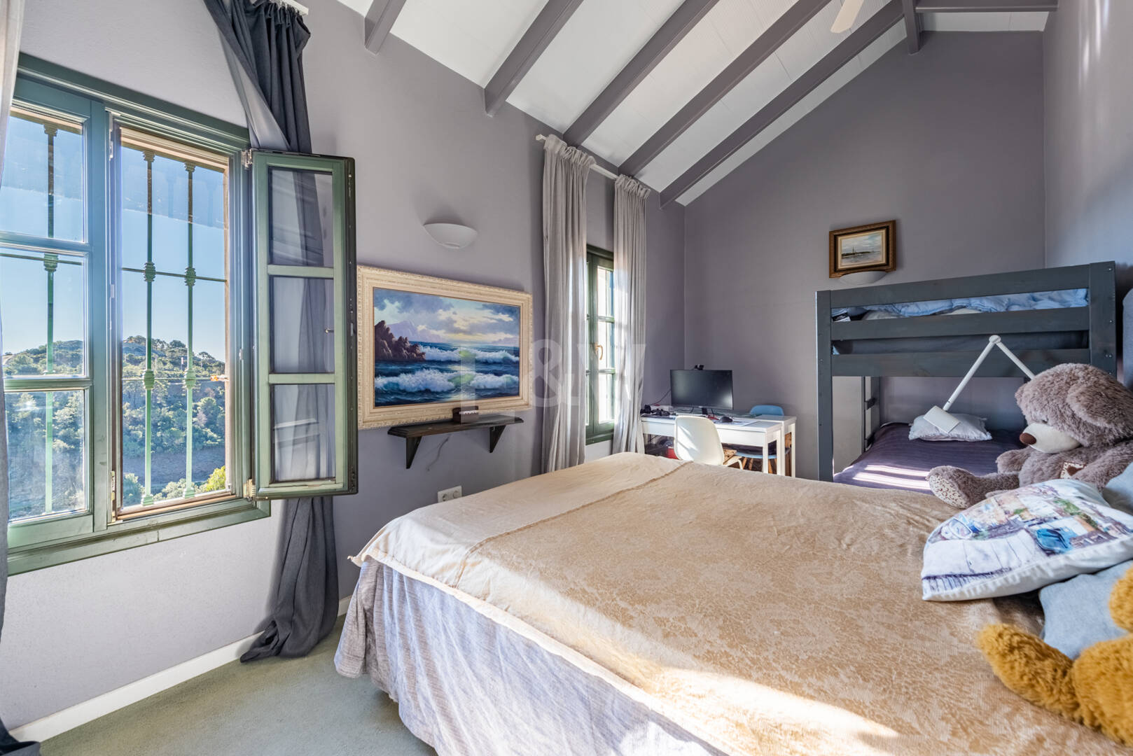 Elegancka willa w prywatnym śródziemnomorskim Haven w El Madroñal