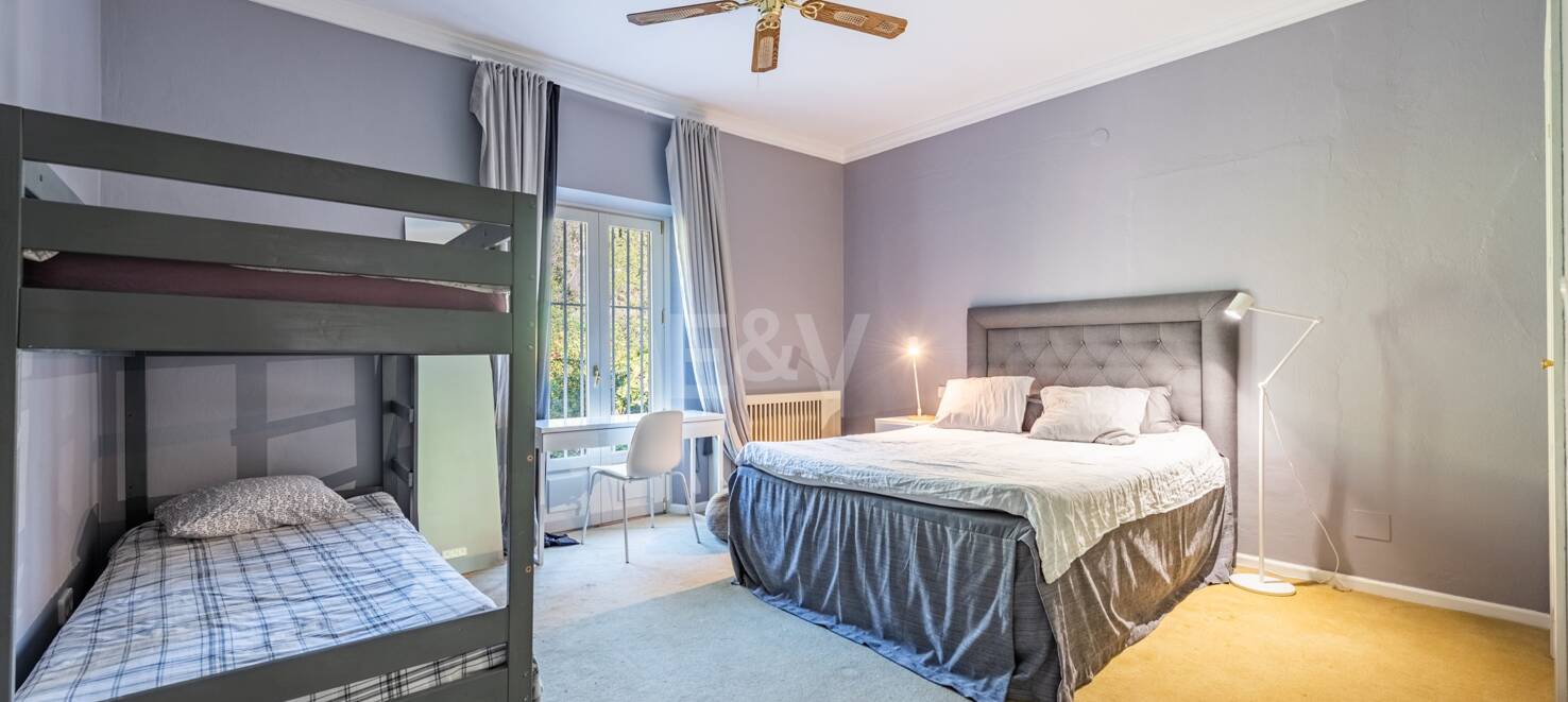 Elégante villa, dans le Havre Méditerranéen privé d'El Madroñal