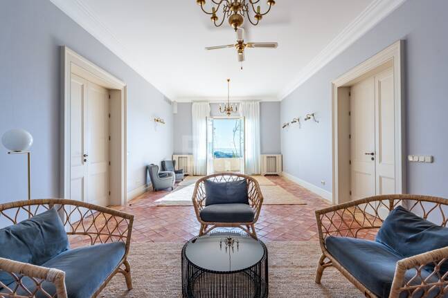 Elegante Villa im privaten mediterranen Refugium El Madroñal