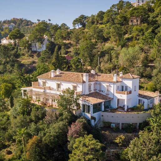 Elégante villa, dans le Havre Méditerranéen privé d'El Madroñal