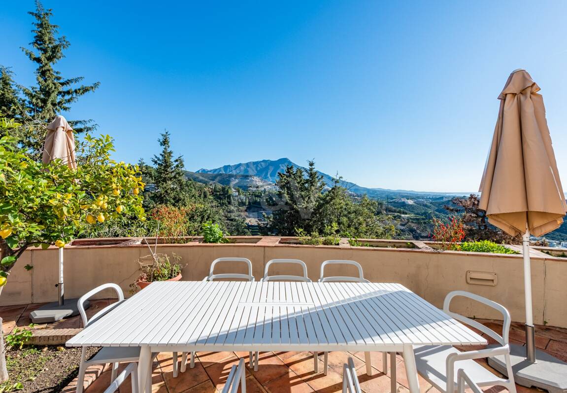 Elegante Villa im privaten mediterranen Refugium El Madroñal