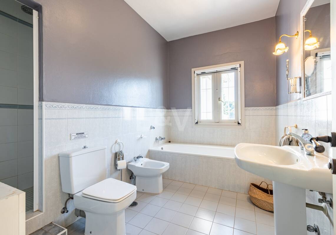 Elegante Villa im privaten mediterranen Refugium El Madroñal