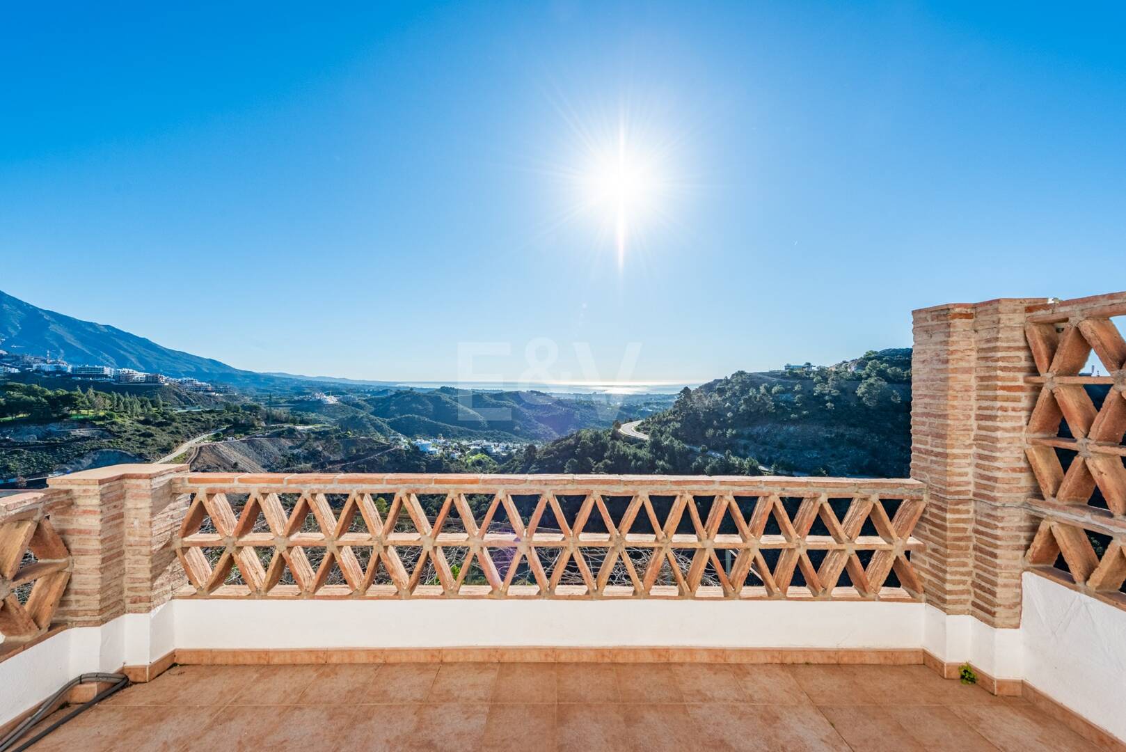 Elegante Villa im privaten mediterranen Refugium El Madroñal