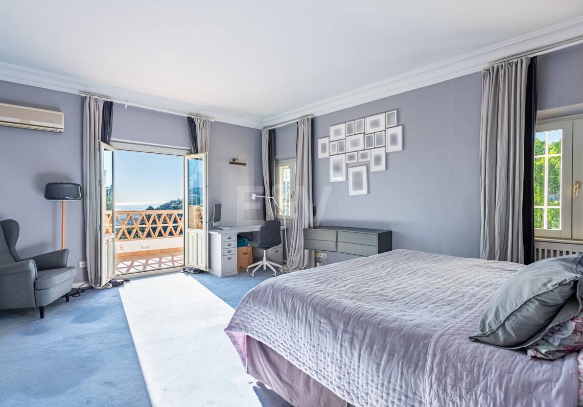 Elegante Villa im privaten mediterranen Refugium El Madroñal