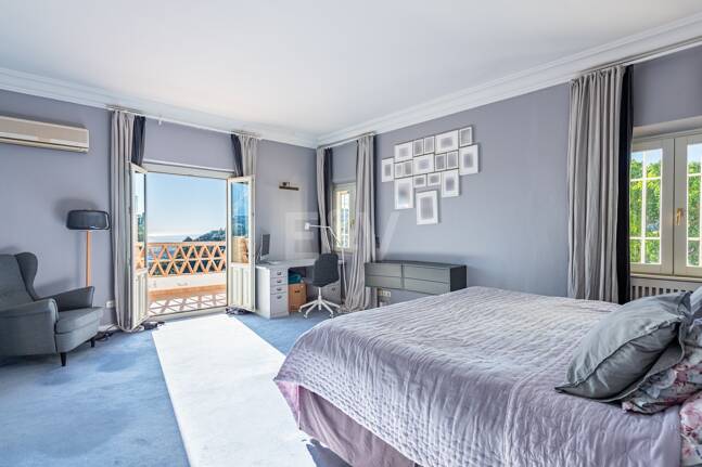 Elegante Villa im privaten mediterranen Refugium El Madroñal