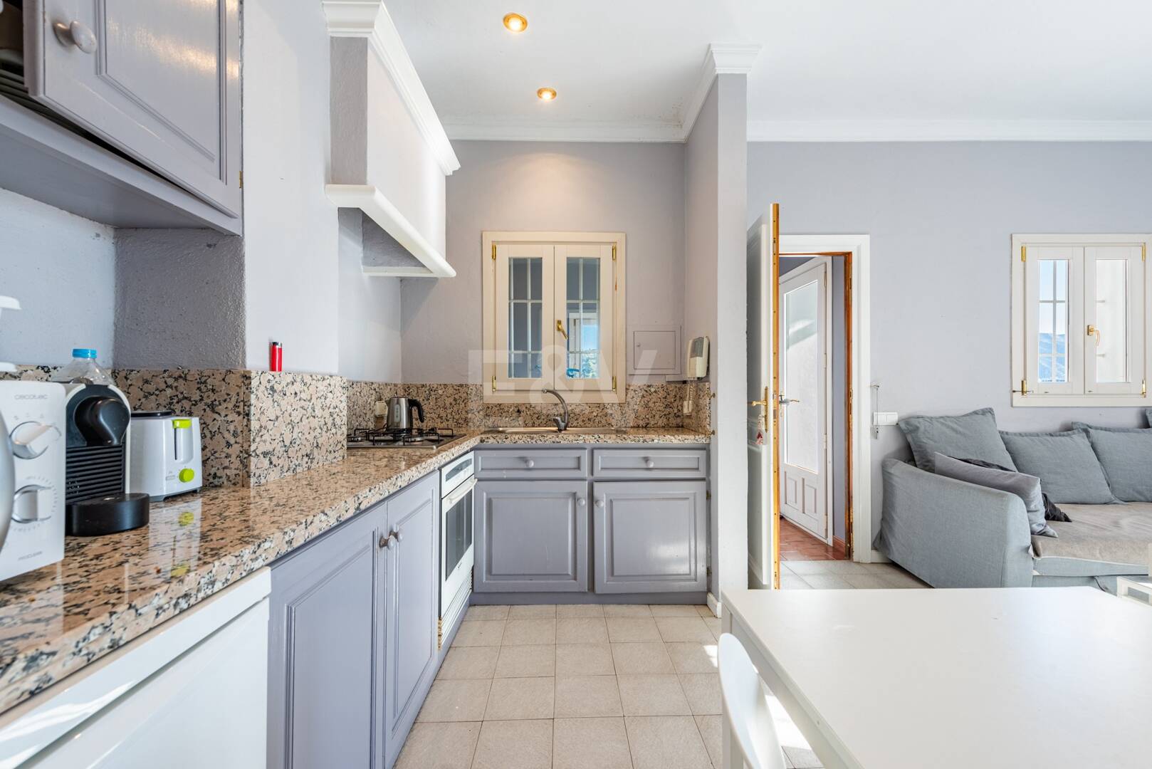 Elegancka willa w prywatnym śródziemnomorskim Haven w El Madroñal