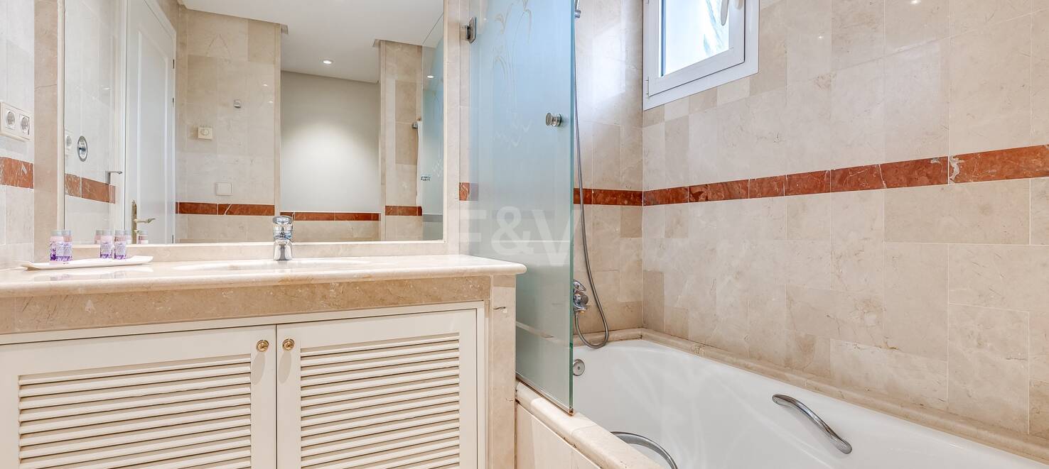 Oasis dúplex de 3 dormitorios con amplias terrazas en Ventura del Mar