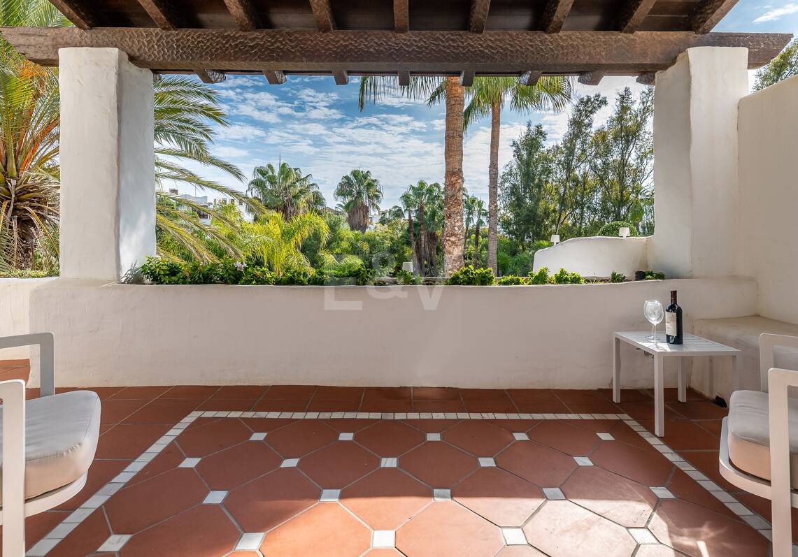 Exclusive 3-Bedroom Beachfront Penthouse with wellness facilities– Ventura del Mar -Prime Location -Puerto Banús – Marbella | Available for short -mid term rent from July 2026