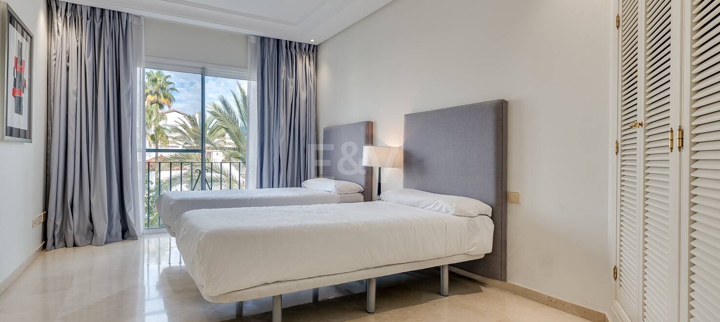 Oasis dúplex de 3 dormitorios con amplias terrazas en Ventura del Mar