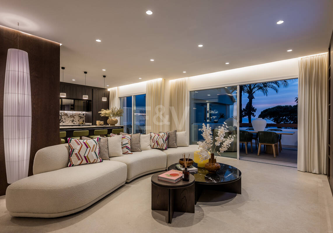 Apartamento de lujo en primera línea de playa en Los Monteros