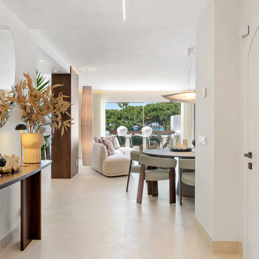 Lyx Beachfront Lägenhet i Los Monteros