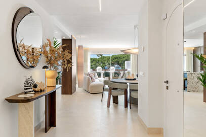 Lyx Beachfront Lägenhet i Los Monteros