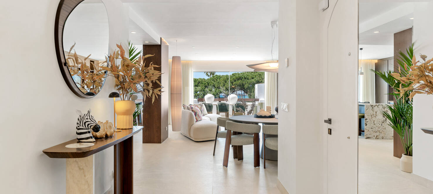 Lyx Beachfront Lägenhet i Los Monteros