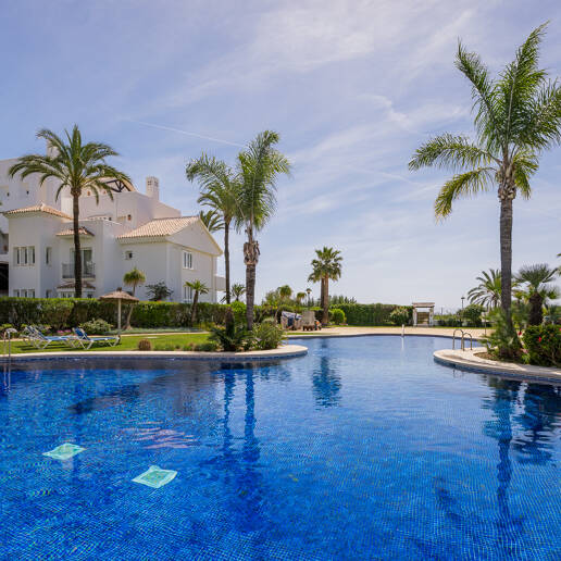 Apartamento de lujo en primera línea de playa en Los Monteros