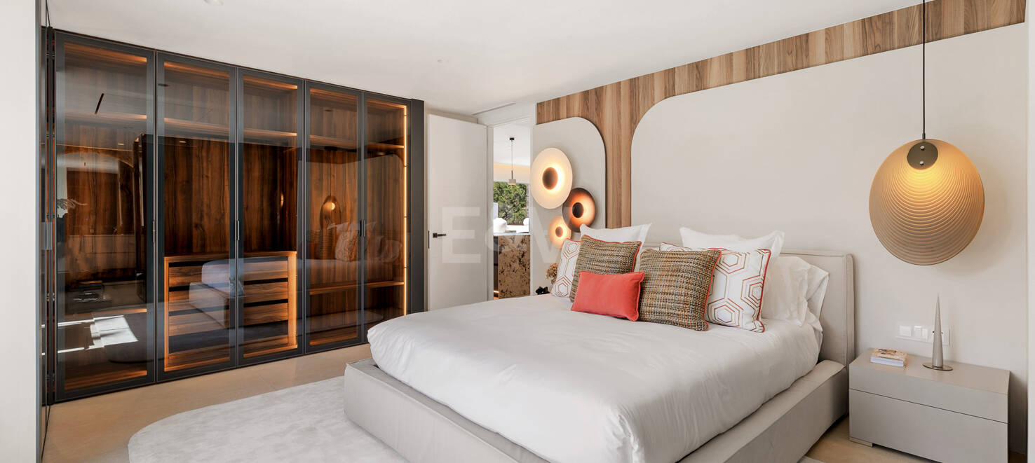 Lyx Beachfront Lägenhet i Los Monteros