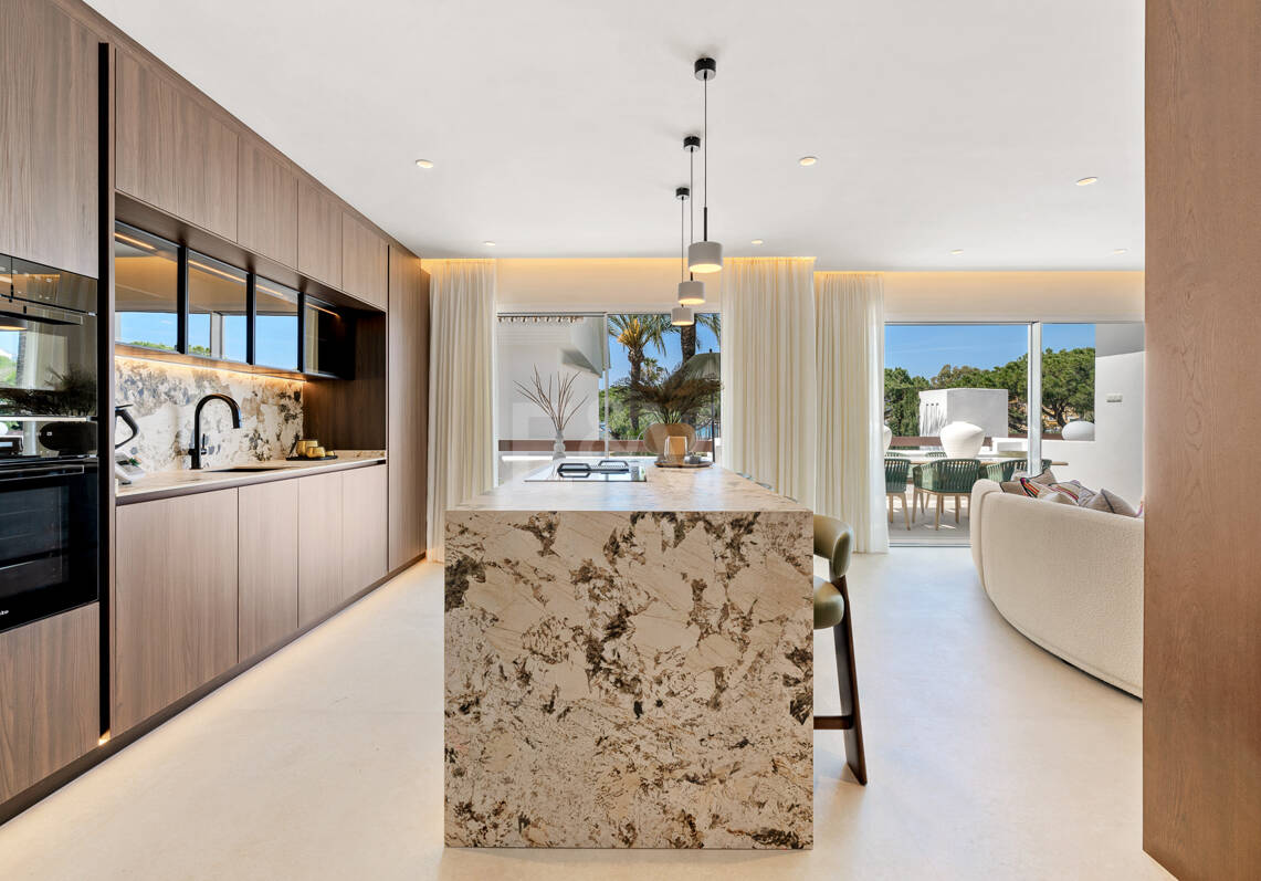 Apartamento de lujo en primera línea de playa en Los Monteros