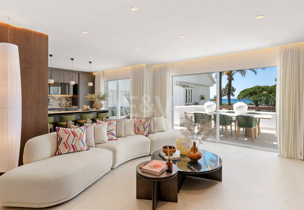 Lyx Beachfront Lägenhet i Los Monteros