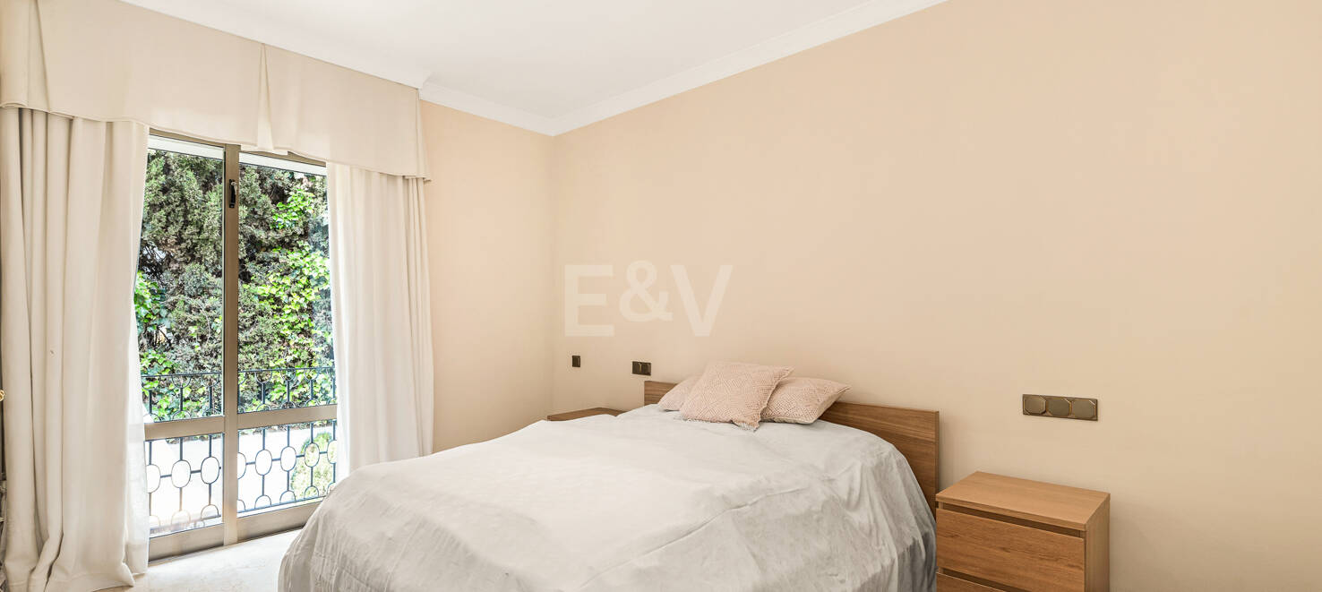 Rare Opportunity, Villa Close to the Beach in Los Monteros