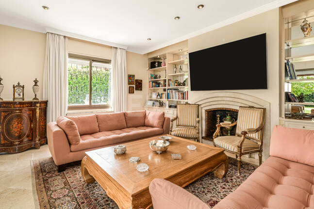 Rare Opportunity, Villa Close to the Beach in Los Monteros