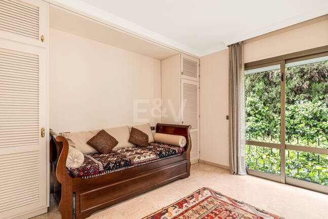 Rare Opportunity, Villa Close to the Beach in Los Monteros