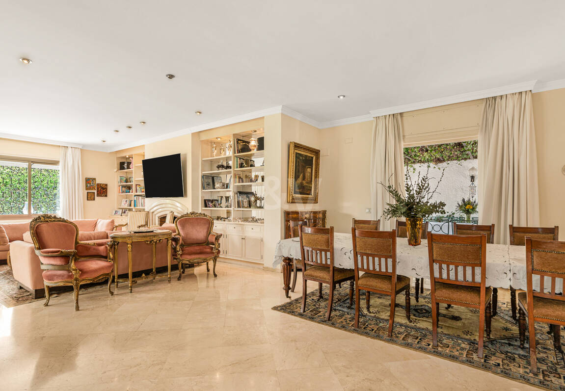 Rare Opportunity, Villa Close to the Beach in Los Monteros