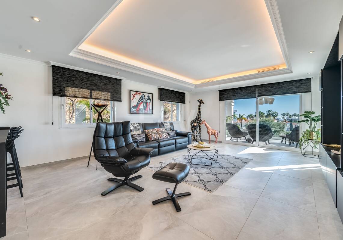 Luxury Designer Villa with Sea anf Golf Views in La Alqueria. Available for short term rentals
