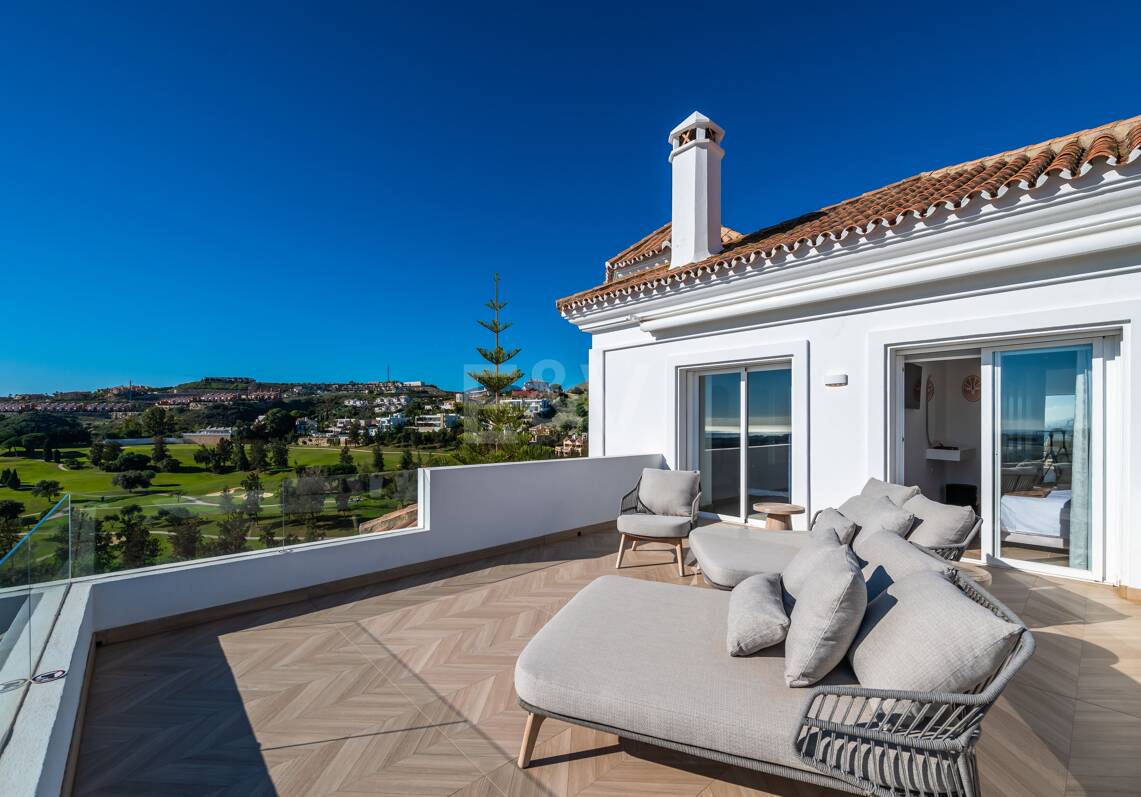 Luxury Designer Villa with Sea anf Golf Views in La Alqueria. Available for short term rentals