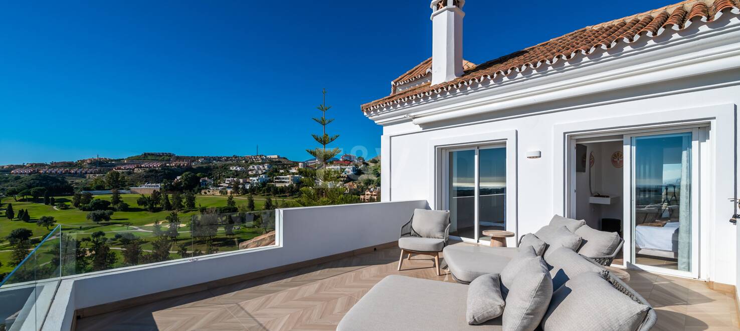 Luxury Designer Villa with Sea anf Golf Views in La Alqueria. Available for short term rentals