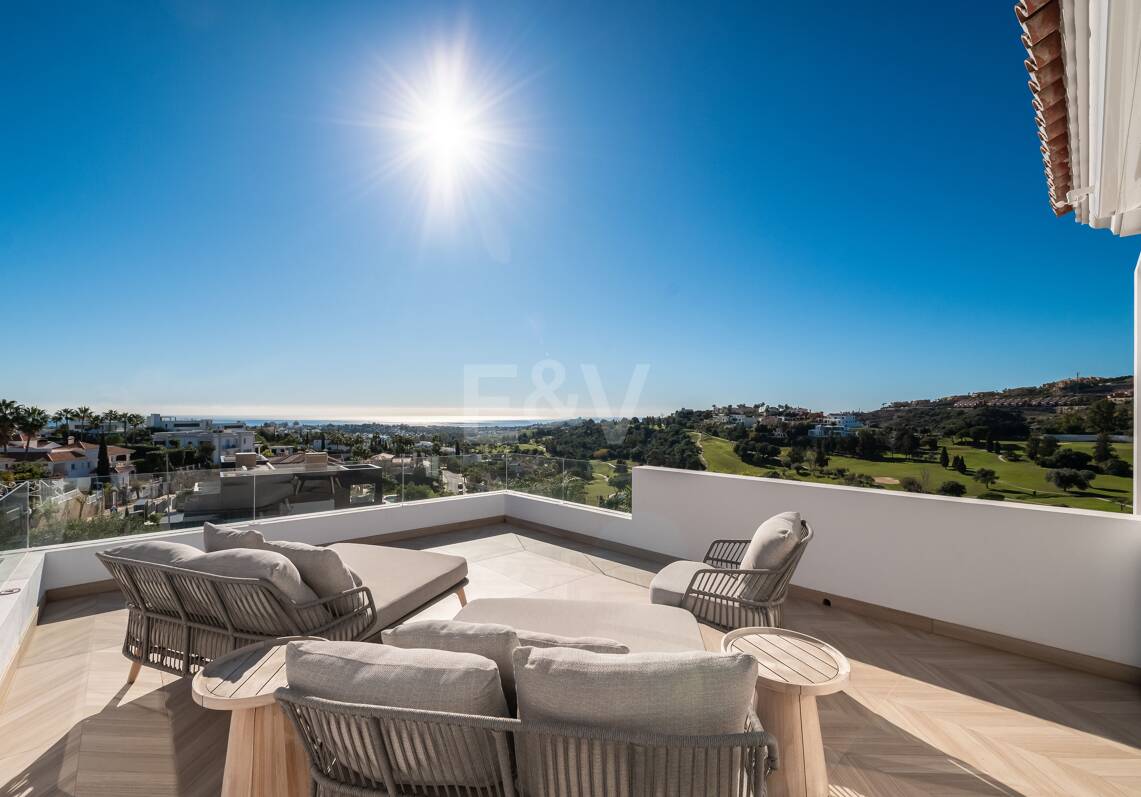 Luxury Designer Villa with Sea anf Golf Views in La Alqueria. Available for short term rentals