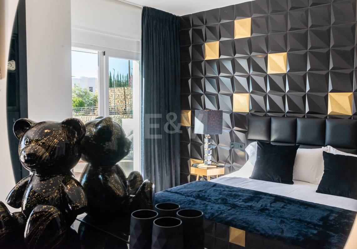 Luxury Designer Villa with Sea anf Golf Views in La Alqueria. Available for short term rentals