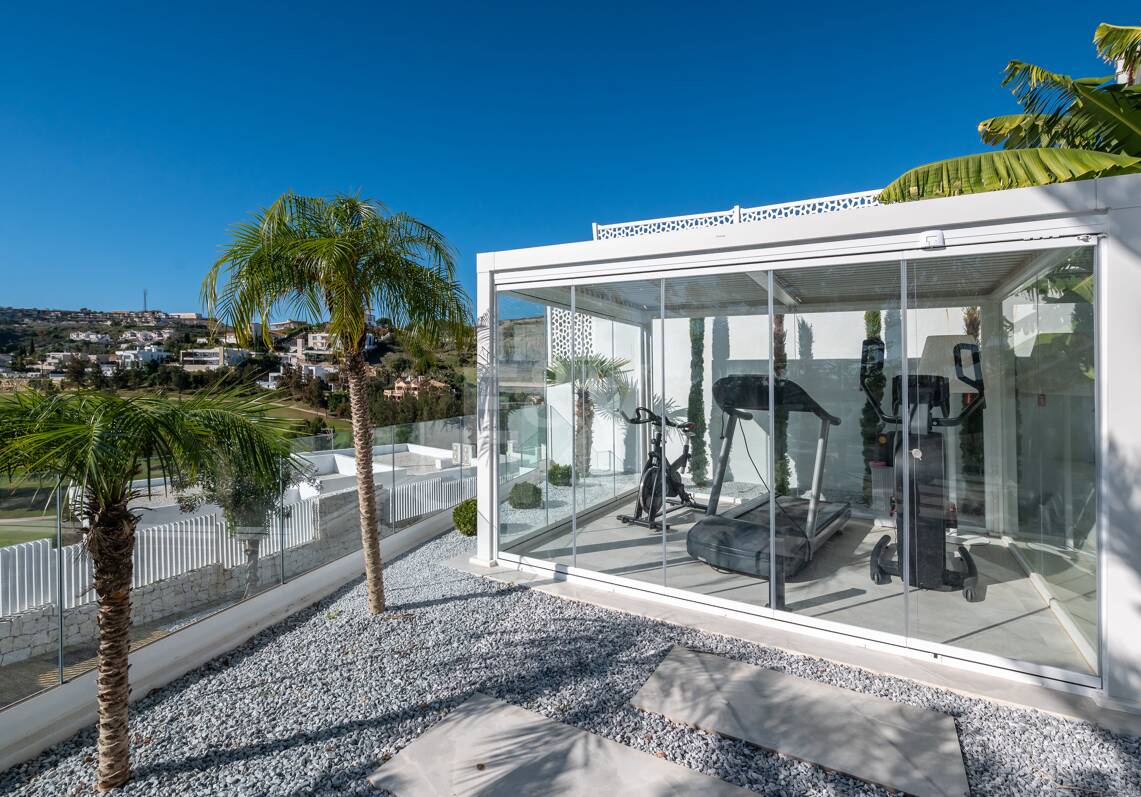 Luxury Designer Villa with Sea anf Golf Views in La Alqueria. Available for short term rentals